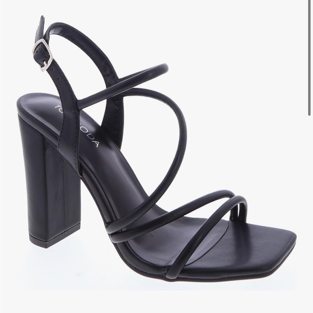 Top Moda Black Heels with Straps